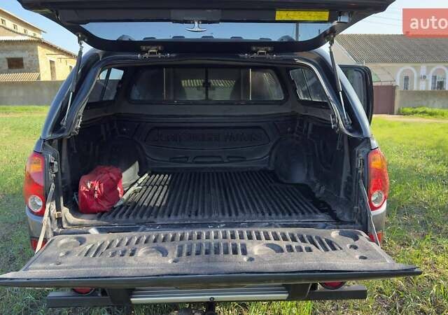 Серый Мицубиси Л 200, объемом двигателя 2.48 л и пробегом 234 тыс. км за 13000 $, фото 36 на Automoto.ua