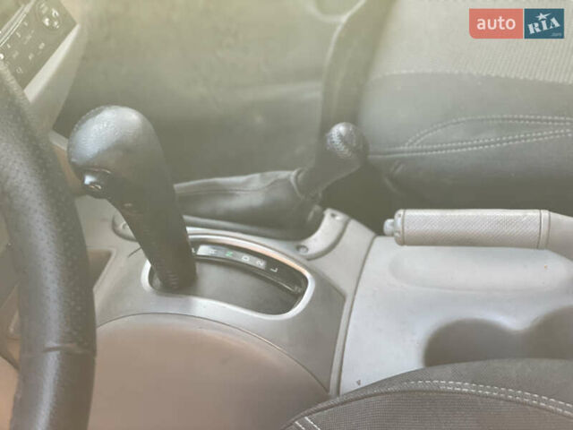 Міцубісі Л 200 2008 у Житомирі на Automoto.ua Сірий Міцубісі Л 200, об'ємом двигуна 2.48 л та пробігом 273 тис. км за 10800 $, фото 12 на Automoto.ua