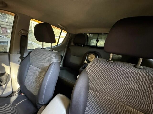 Мицубиси Л 200 2008 в Славянске на Automoto.ua Серый Мицубиси Л 200, объемом двигателя 2.5 л и пробегом 222 тыс. км за 16410 $, фото 1 на Automoto.ua