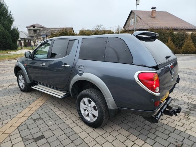 Сірий Міцубісі Л 200, об'ємом двигуна 2.5 л та пробігом 141 тис. км за 8153 $, фото 8 на Automoto.ua