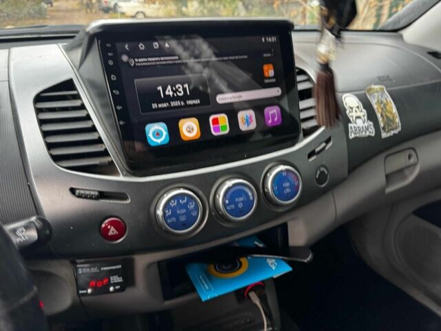 Мицубиси Л 200 2008 в Славянске на Automoto.ua Серый Мицубиси Л 200, объемом двигателя 2.5 л и пробегом 222 тыс. км за 16410 $, фото 20 на Automoto.ua