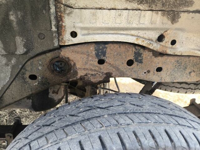 Сірий Міцубісі Л 200, об'ємом двигуна 2.5 л та пробігом 300 тис. км за 5242 $, фото 9 на Automoto.ua