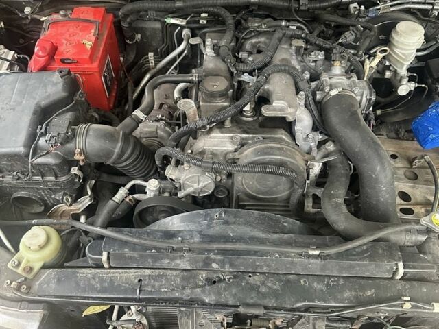 Серый Мицубиси Л 200, объемом двигателя 2.5 л и пробегом 200 тыс. км за 7850 $, фото 1 на Automoto.ua