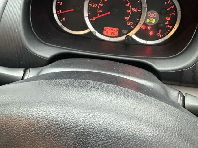 Серый Мицубиси Л 200, объемом двигателя 2.5 л и пробегом 155 тыс. км за 7888 $, фото 18 на Automoto.ua