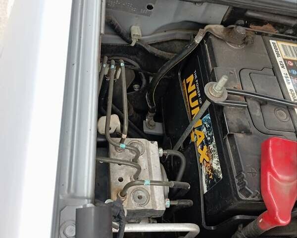 Сірий Міцубісі Л 200, об'ємом двигуна 2.48 л та пробігом 124 тис. км за 14200 $, фото 44 на Automoto.ua