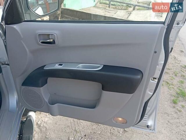 Сірий Міцубісі Л 200, об'ємом двигуна 2.48 л та пробігом 124 тис. км за 14200 $, фото 23 на Automoto.ua