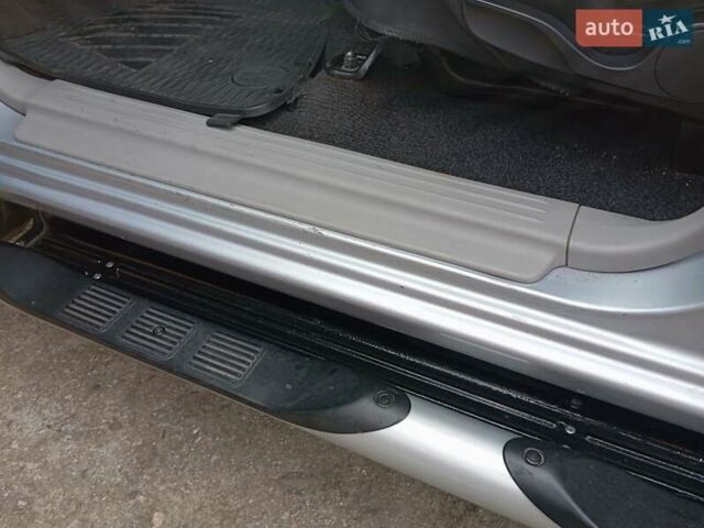 Сірий Міцубісі Л 200, об'ємом двигуна 2.48 л та пробігом 124 тис. км за 14200 $, фото 17 на Automoto.ua