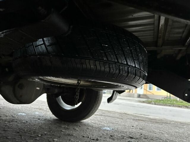 Серый Мицубиси Л 200, объемом двигателя 2.5 л и пробегом 155 тыс. км за 7888 $, фото 19 на Automoto.ua