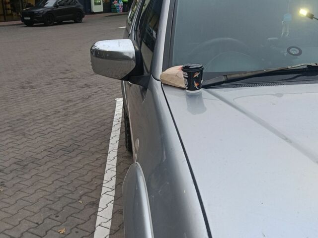 Серый Мицубиси Л 200, объемом двигателя 2.5 л и пробегом 306 тыс. км за 7500 $, фото 2 на Automoto.ua