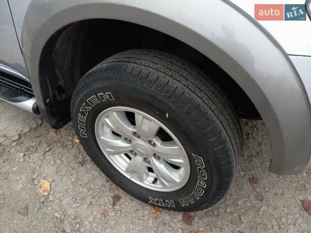 Сірий Міцубісі Л 200, об'ємом двигуна 2.48 л та пробігом 124 тис. км за 14200 $, фото 38 на Automoto.ua