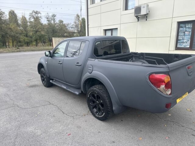 Сірий Міцубісі Л 200, об'ємом двигуна 2.5 л та пробігом 125 тис. км за 7599 $, фото 9 на Automoto.ua