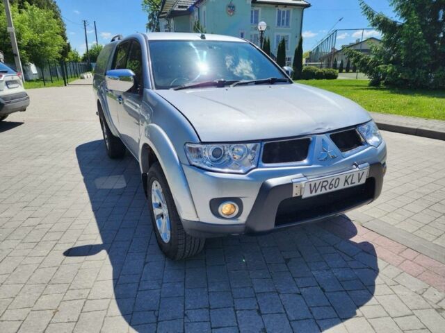 Сірий Міцубісі Л 200, об'ємом двигуна 2.5 л та пробігом 132 тис. км за 7973 $, фото 1 на Automoto.ua