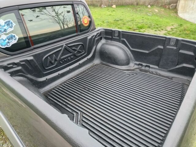 Серый Мицубиси Л 200, объемом двигателя 2.5 л и пробегом 251 тыс. км за 15500 $, фото 17 на Automoto.ua