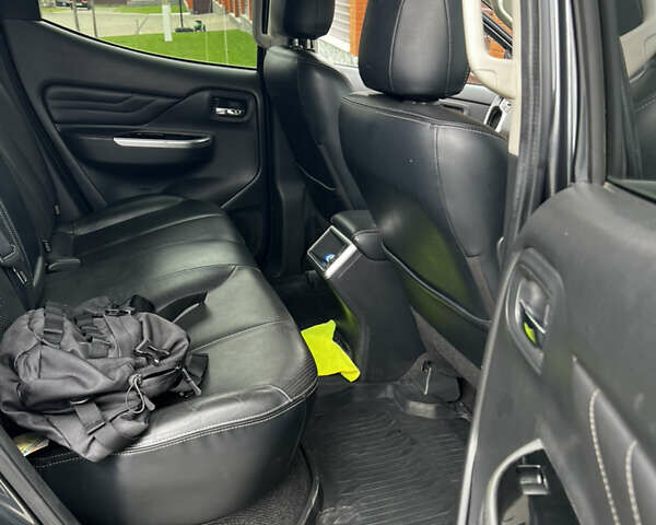 Сірий Міцубісі Л 200, об'ємом двигуна 2.44 л та пробігом 157 тис. км за 30300 $, фото 19 на Automoto.ua