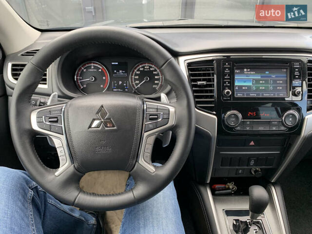 Сірий Міцубісі Л 200, об'ємом двигуна 2.4 л та пробігом 1 тис. км за 36000 $, фото 7 на Automoto.ua