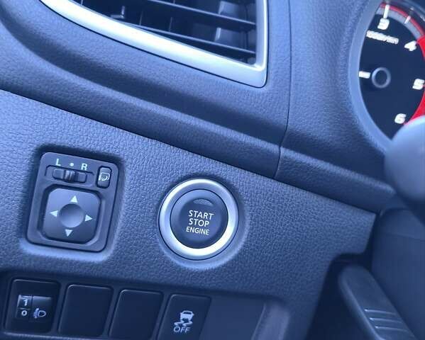 Серый Мицубиси Л 200, объемом двигателя 2.44 л и пробегом 4 тыс. км за 44400 $, фото 18 на Automoto.ua