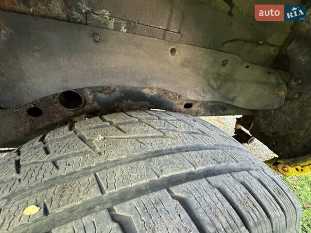 Синій Міцубісі Л 200, об'ємом двигуна 0 л та пробігом 300 тис. км за 6296 $, фото 6 на Automoto.ua