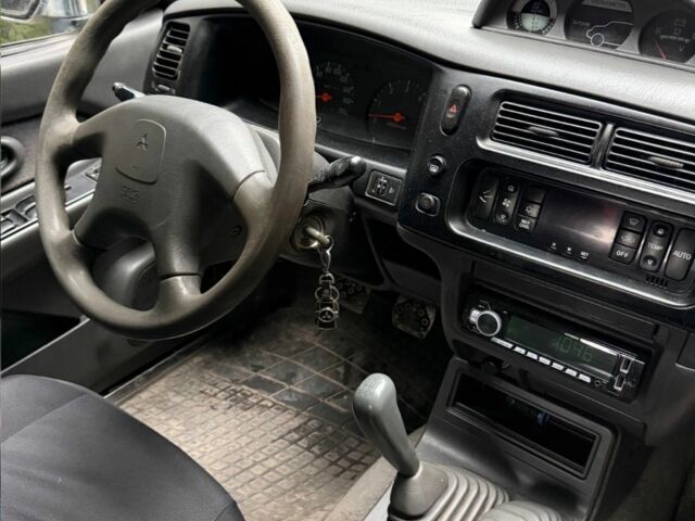 Синій Міцубісі Л 200, об'ємом двигуна 0 л та пробігом 211 тис. км за 2600 $, фото 5 на Automoto.ua