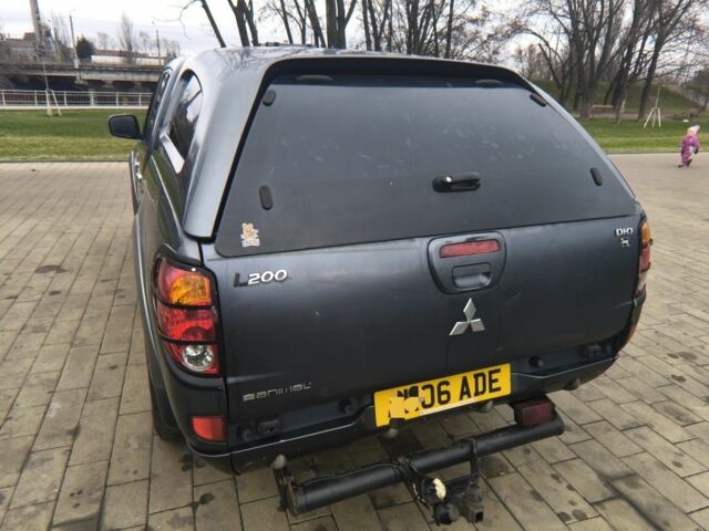 Синій Міцубісі Л 200, об'ємом двигуна 2.5 л та пробігом 187 тис. км за 5900 $, фото 7 на Automoto.ua