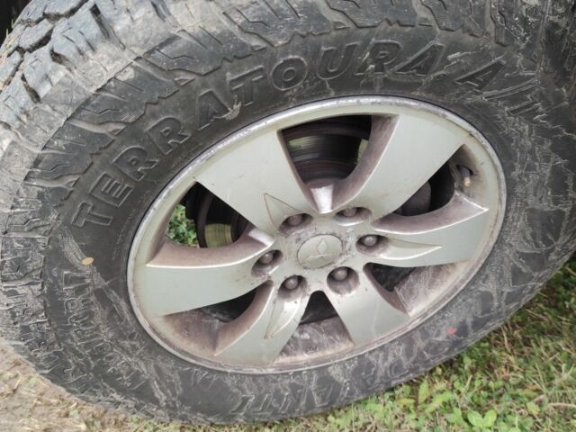 Синій Міцубісі Л 200, об'ємом двигуна 2.5 л та пробігом 190 тис. км за 5900 $, фото 6 на Automoto.ua