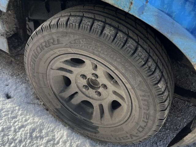 Синій Міцубісі Л 200, об'ємом двигуна 0 л та пробігом 212 тис. км за 2300 $, фото 6 на Automoto.ua