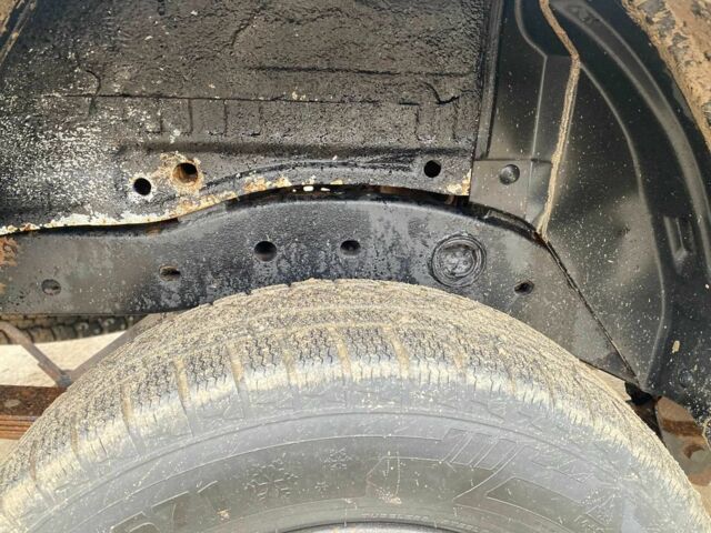 Синий Мицубиси Л 200, объемом двигателя 2.5 л и пробегом 291 тыс. км за 8200 $, фото 22 на Automoto.ua