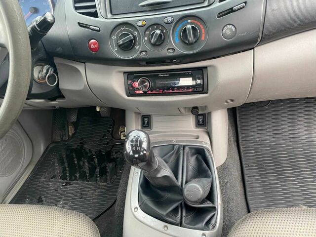 Синий Мицубиси Л 200, объемом двигателя 2.5 л и пробегом 291 тыс. км за 8200 $, фото 13 на Automoto.ua