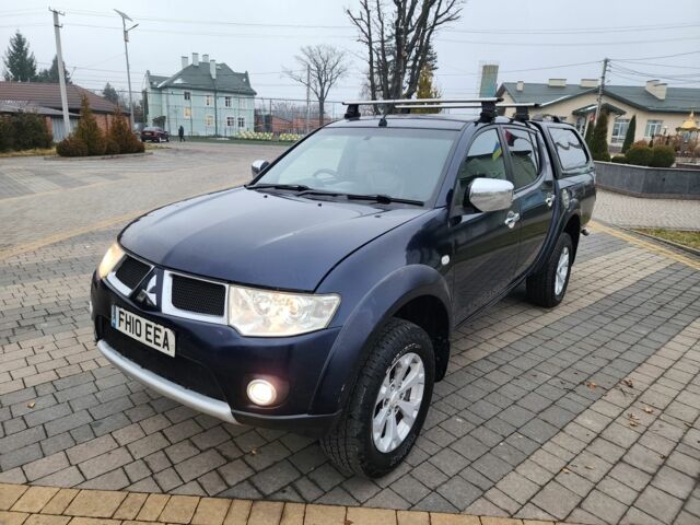 Синий Мицубиси Л 200, объемом двигателя 2.5 л и пробегом 131 тыс. км за 8724 $, фото 6 на Automoto.ua