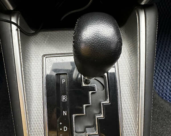 Синій Міцубісі Л 200, об'ємом двигуна 2.4 л та пробігом 180 тис. км за 31000 $, фото 3 на Automoto.ua