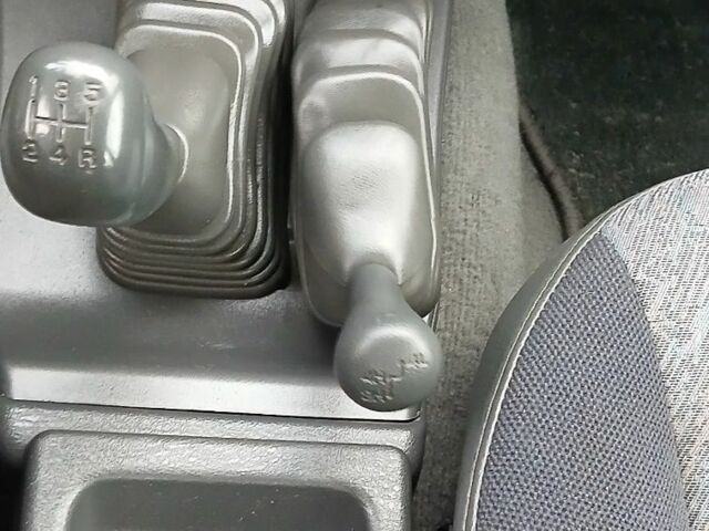 Зелений Міцубісі Л 200, об'ємом двигуна 0 л та пробігом 211 тис. км за 2600 $, фото 7 на Automoto.ua