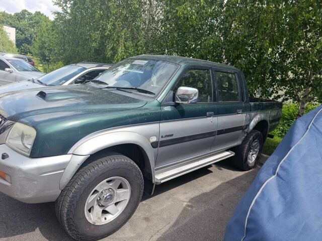 Зелений Міцубісі Л 200, об'ємом двигуна 2.5 л та пробігом 100 тис. км за 6325 $, фото 8 на Automoto.ua