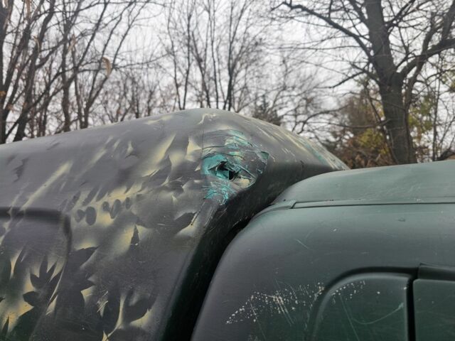 Зелений Міцубісі Л 200, об'ємом двигуна 2.5 л та пробігом 250 тис. км за 2620 $, фото 6 на Automoto.ua