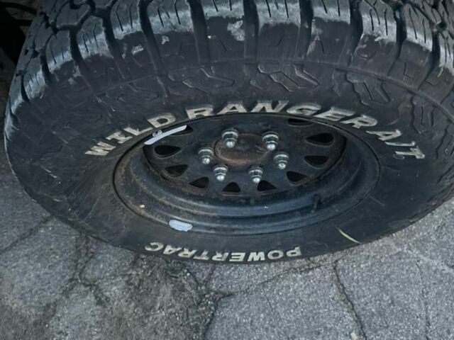 Зеленый Мицубиси Л 200, объемом двигателя 2.5 л и пробегом 380 тыс. км за 4400 $, фото 5 на Automoto.ua