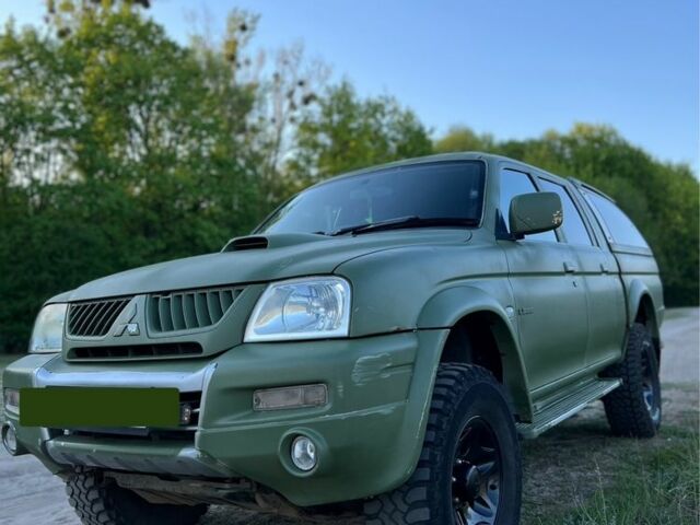 Зелений Міцубісі Л 200, об'ємом двигуна 0 л та пробігом 180 тис. км за 5800 $, фото 1 на Automoto.ua