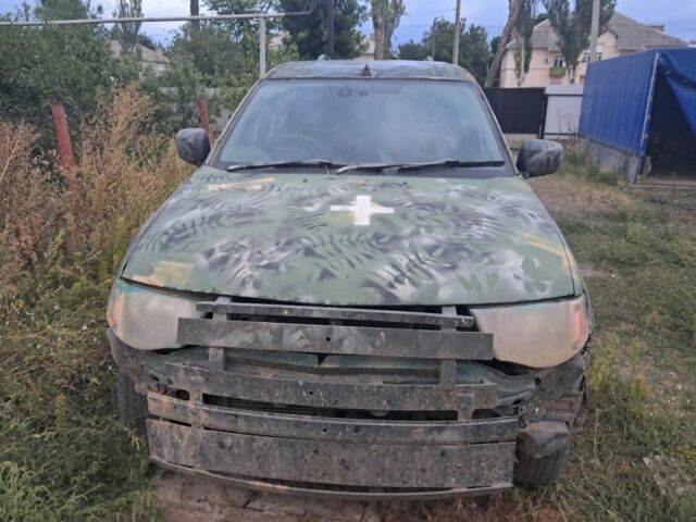 Зелений Міцубісі Л 200, об'ємом двигуна 0 л та пробігом 300 тис. км за 5000 $, фото 5 на Automoto.ua