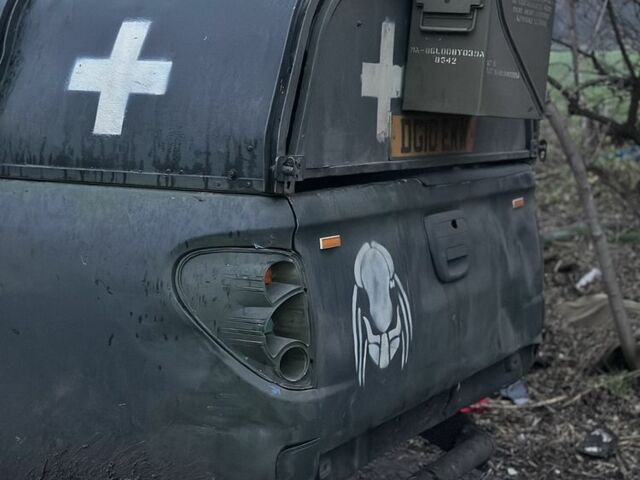 Зелений Міцубісі Л 200, об'ємом двигуна 2.5 л та пробігом 238 тис. км за 5950 $, фото 1 на Automoto.ua