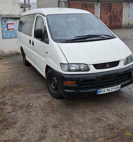 Білий Міцубісі Л 400, об'ємом двигуна 2.48 л та пробігом 460 тис. км за 4000 $, фото 2 на Automoto.ua