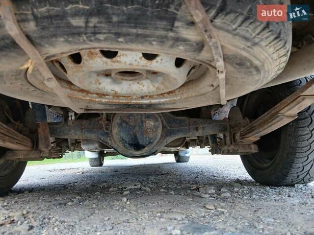 Белый Мицубиси Л 400, объемом двигателя 2.48 л и пробегом 323 тыс. км за 3300 $, фото 17 на Automoto.ua