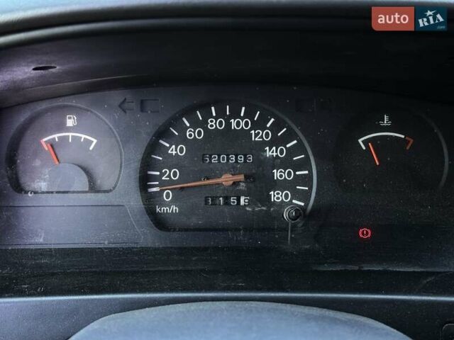 Белый Мицубиси Л 400, объемом двигателя 2.5 л и пробегом 520 тыс. км за 4300 $, фото 14 на Automoto.ua