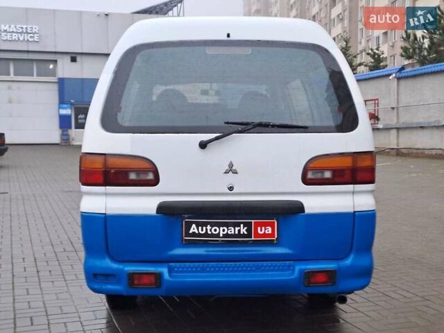 Білий Міцубісі Л 400, об'ємом двигуна 2.5 л та пробігом 294 тис. км за 5240 $, фото 4 на Automoto.ua