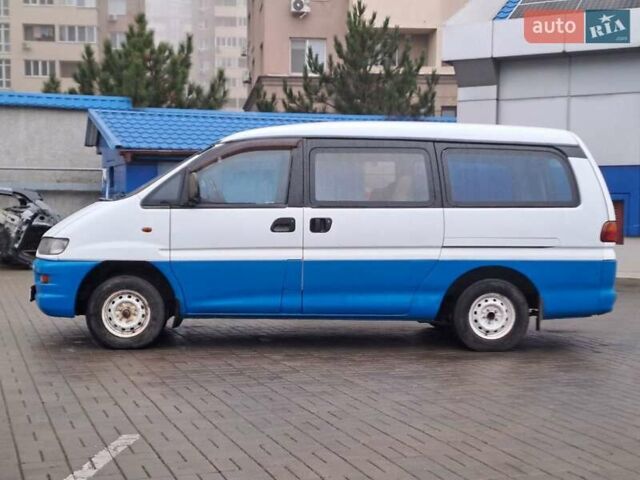 Білий Міцубісі Л 400, об'ємом двигуна 2.5 л та пробігом 294 тис. км за 5240 $, фото 12 на Automoto.ua