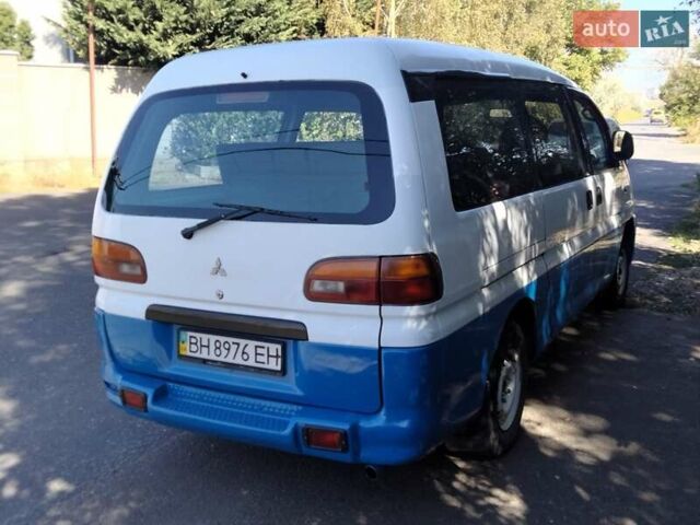 Белый Мицубиси Л 400, объемом двигателя 2.48 л и пробегом 294 тыс. км за 4800 $, фото 6 на Automoto.ua