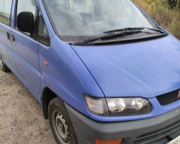 Синий Мицубиси Л 400, объемом двигателя 2.48 л и пробегом 310 тыс. км за 3700 $, фото 4 на Automoto.ua