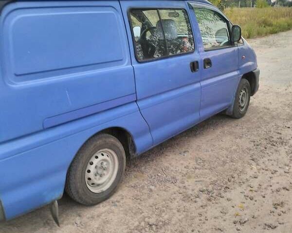 Синий Мицубиси Л 400, объемом двигателя 2.48 л и пробегом 310 тыс. км за 3700 $, фото 5 на Automoto.ua