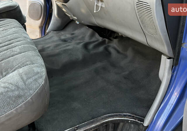 Синий Мицубиси Л 400, объемом двигателя 2.48 л и пробегом 347 тыс. км за 3800 $, фото 23 на Automoto.ua