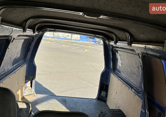 Синий Мицубиси Л 400, объемом двигателя 2.48 л и пробегом 347 тыс. км за 3800 $, фото 12 на Automoto.ua