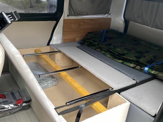 Зелений Міцубісі Л 400, об'ємом двигуна 2.5 л та пробігом 290 тис. км за 6230 $, фото 8 на Automoto.ua