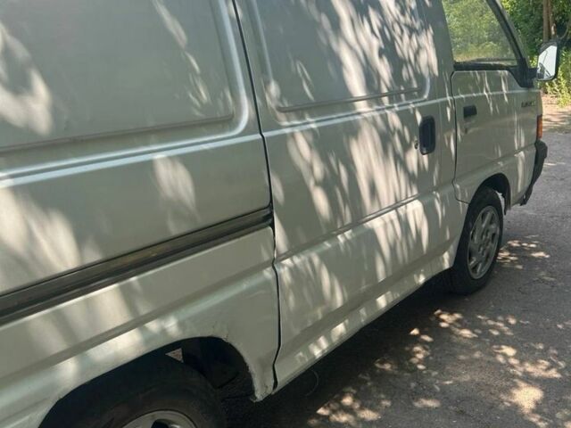 Мицубиси Л300, объемом двигателя 0 л и пробегом 0 тыс. км за 1850 $, фото 2 на Automoto.ua