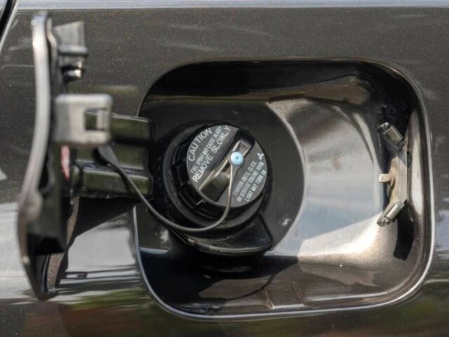 Черный Мицубиси Лансер Эволюшн, объемом двигателя 2 л и пробегом 90 тыс. км за 6400 $, фото 12 на Automoto.ua