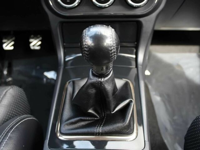 Чорний Міцубісі Лансер Еволюшн, об'ємом двигуна 2 л та пробігом 85 тис. км за 6400 $, фото 13 на Automoto.ua